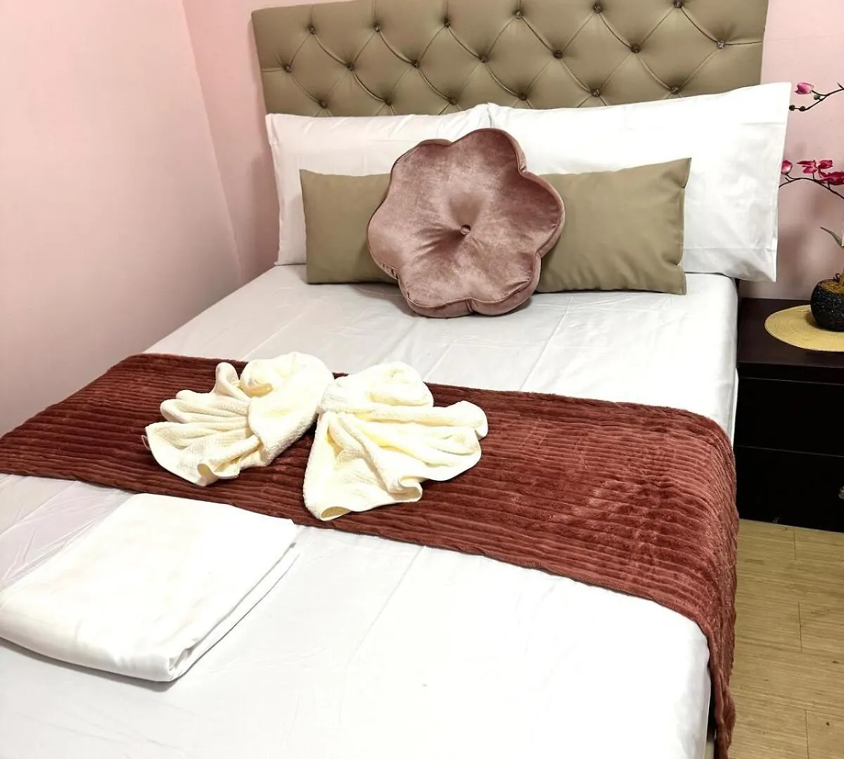 Grand Riviera Suites 1201 Near Us Embassy And St Luke'S Medical Center Extension Clinic Slec By Prime Stay Manila
